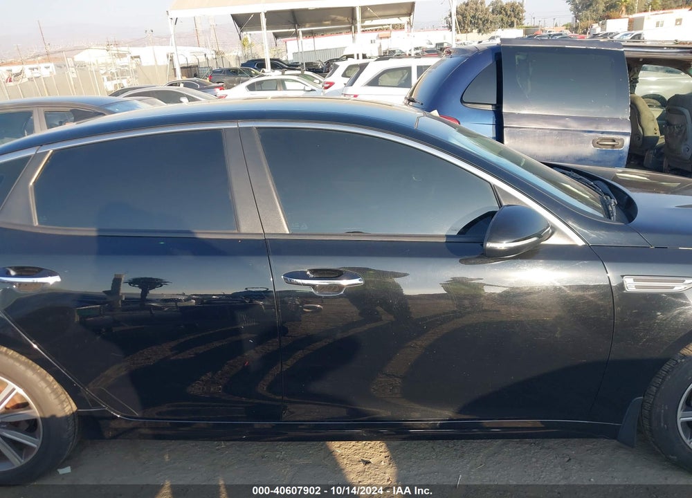 2019 KIA OPTIMA LX VIN: 5XXGT4L35KG364421