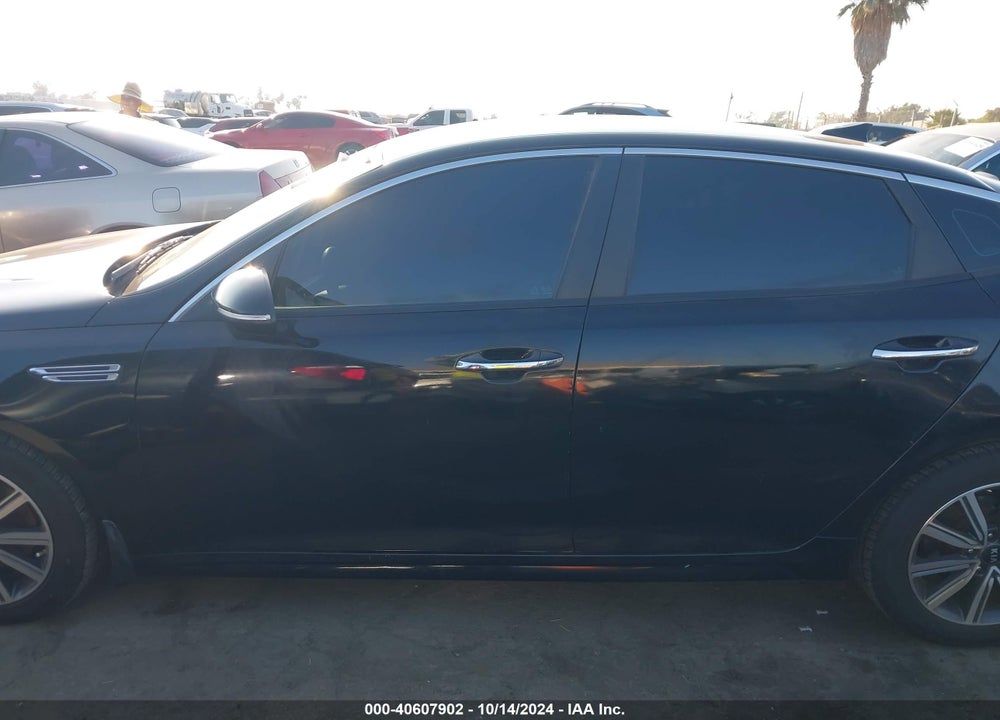 2019 KIA OPTIMA LX VIN: 5XXGT4L35KG364421