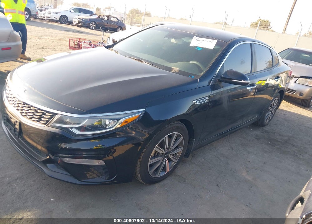 2019 KIA OPTIMA LX VIN: 5XXGT4L35KG364421