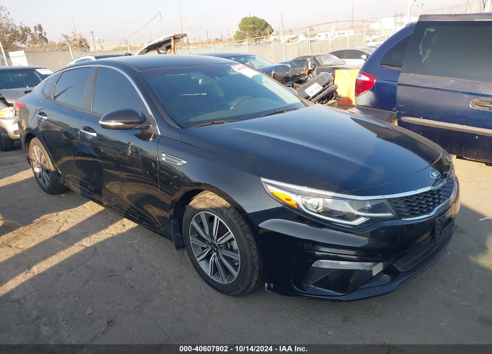 2019 KIA OPTIMA LX VIN: 5XXGT4L35KG364421
