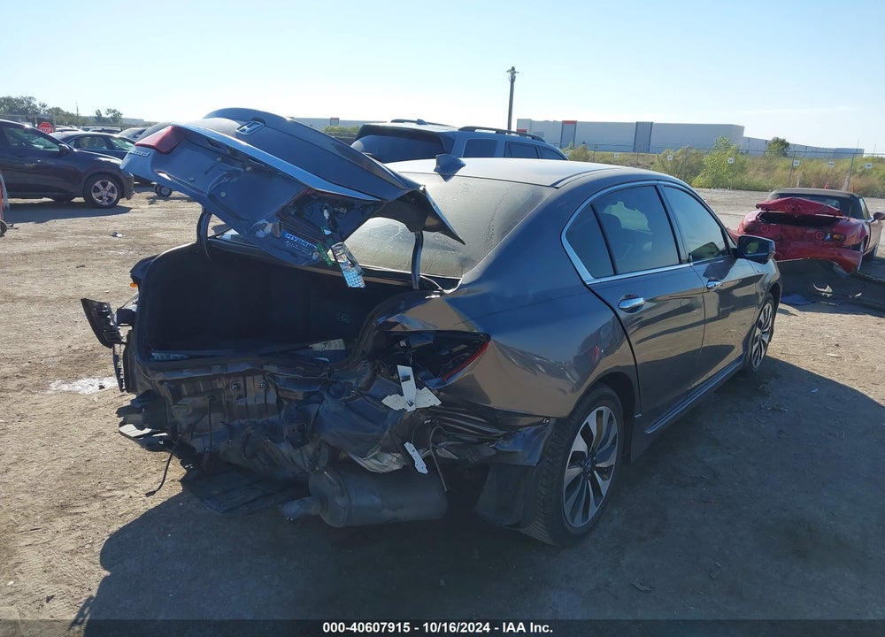 2017 HONDA ACCORD HYBRID TOURING VIN: JHMCR6F73HC020116