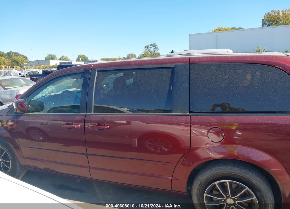 2017 DODGE GRAND CARAVAN GT VIN: 2C4RDGEG4HR740825