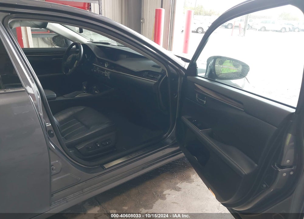2017 LEXUS ES 350 VIN: 58ABK1GG2HU047941