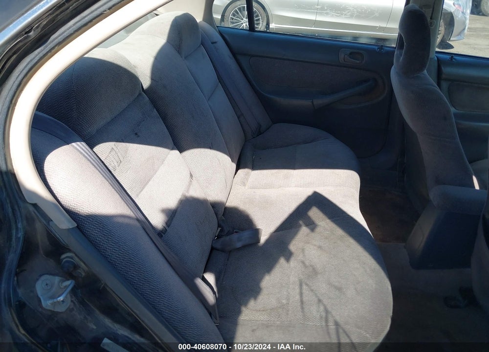 1997 HONDA CIVIC LX VIN: 2HGEJ6575VH573928
