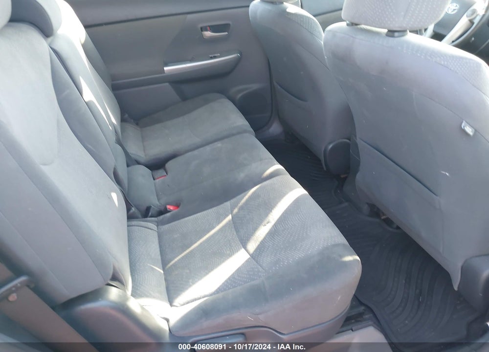 2012 TOYOTA PRIUS V THREE VIN: JTDZN3EU1C3058207