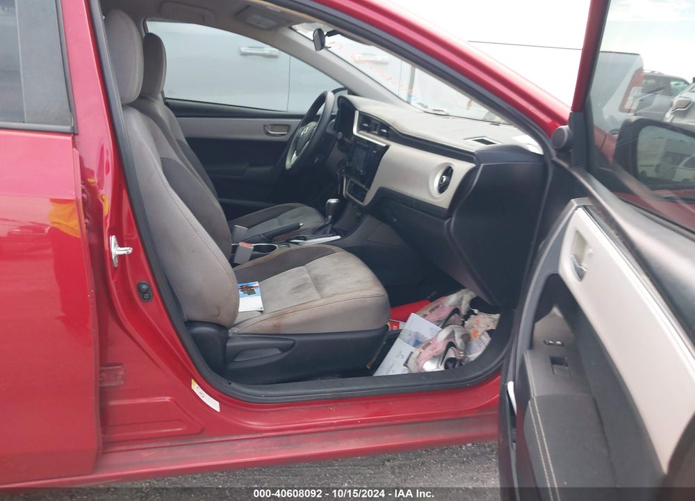 2017 TOYOTA COROLLA LE VIN: 5YFBURHEXHP707044