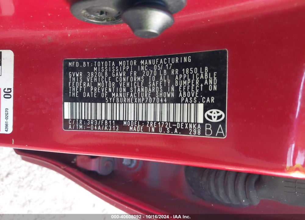 2017 TOYOTA COROLLA LE VIN: 5YFBURHEXHP707044