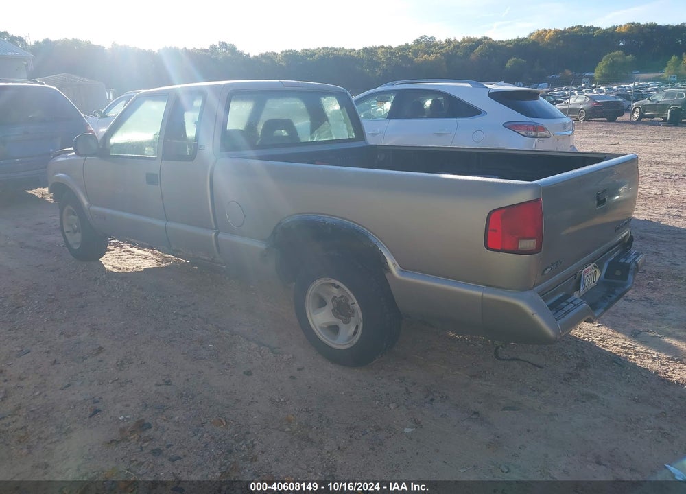 1997 CHEVROLET S-10 LS FLEETSIDE VIN: 1GCCS19X1V8193510