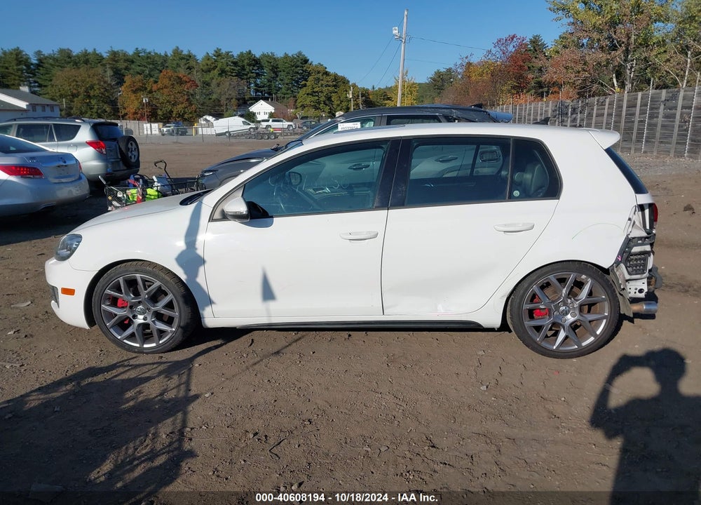 2013 VOLKSWAGEN GTI 4-DOOR/4-DOOR AUTOBAHN/DRIVERS EDITION/WOLFSBURG EDITION VIN: WVWHD7AJ8DW136158
