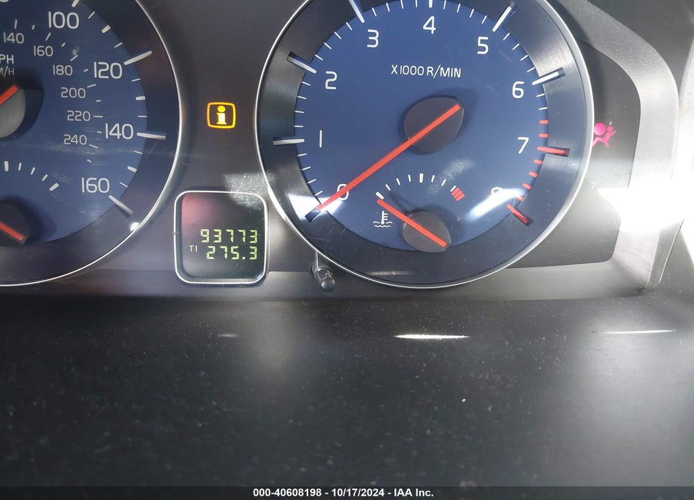 2010 VOLVO C30 T5/T5 R-DESIGN VIN: YV1672MK1A2174401
