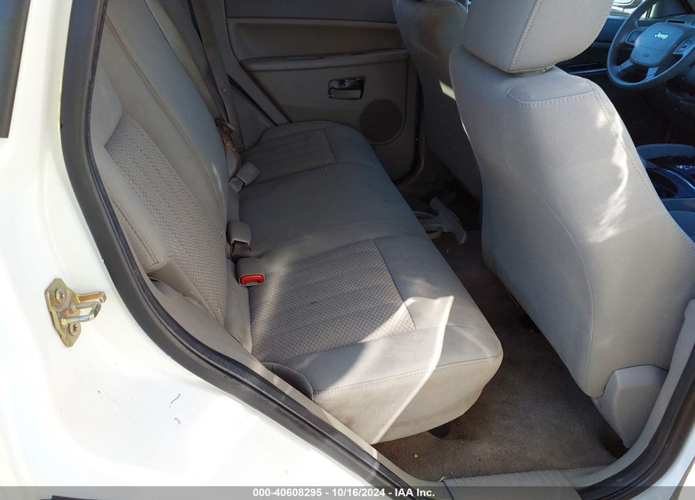 2006 JEEP GRAND CHEROKEE LAREDO VIN: 1J4GS48K06C332110