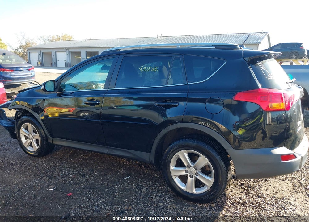 2014 TOYOTA RAV4 XLE VIN: 2T3WFREV7EW095791