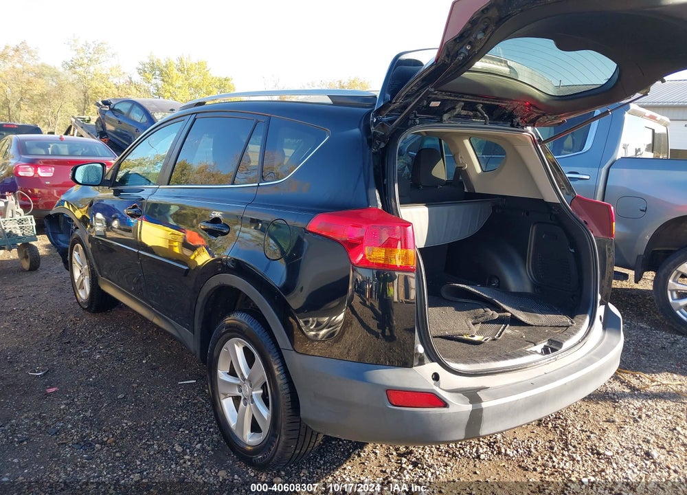 2014 TOYOTA RAV4 XLE VIN: 2T3WFREV7EW095791