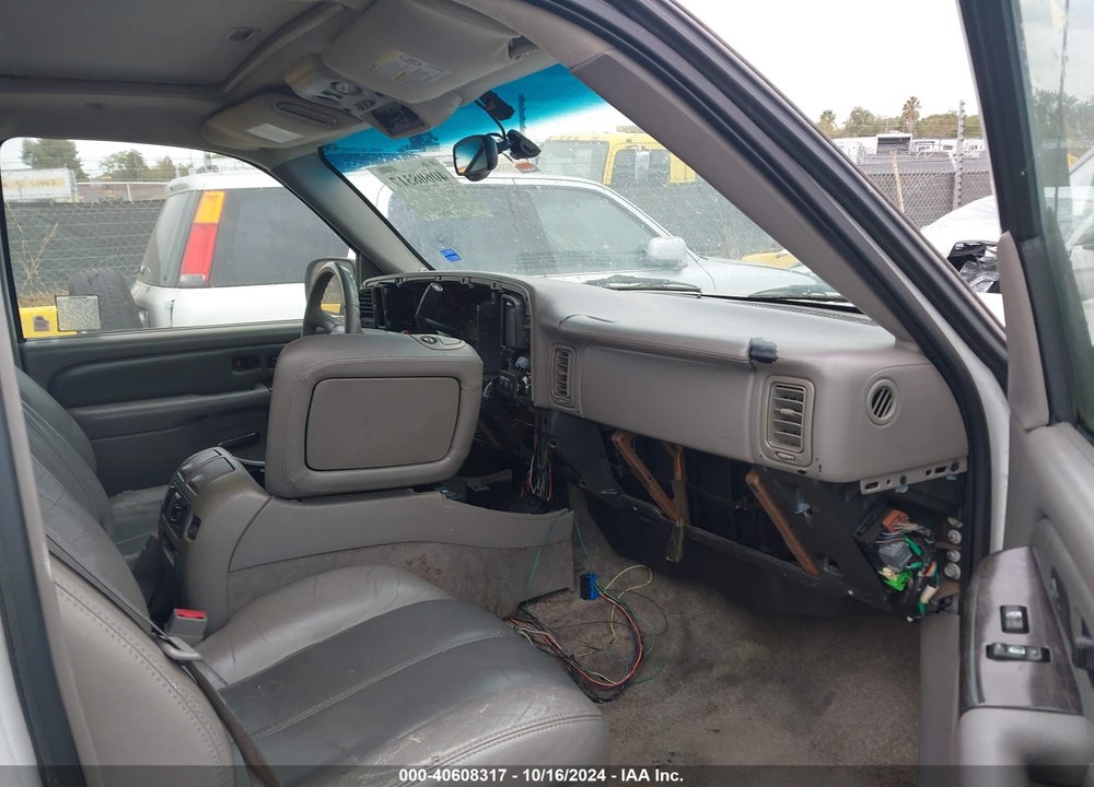 2002 GMC YUKON XL 1500 DENALI VIN: 1GKFK66U62J180166