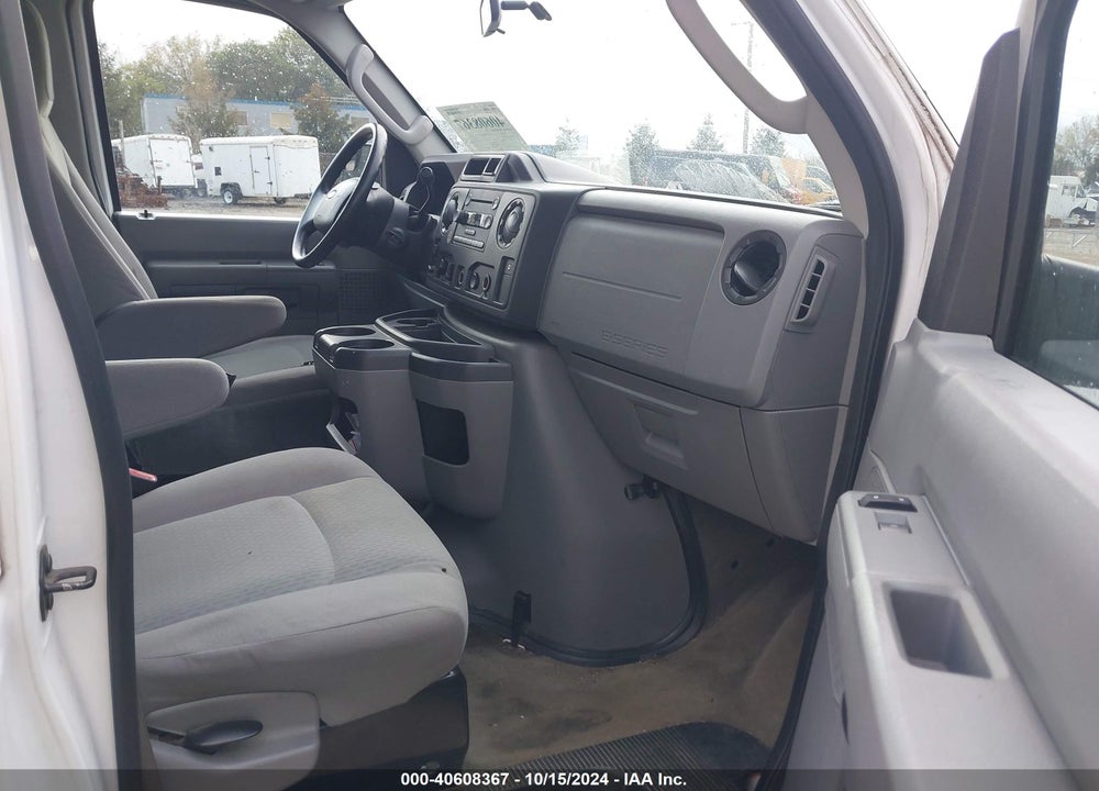 2011 FORD E-350 SUPER DUTY XLT VIN: 1FBNE3BL8BDA85170