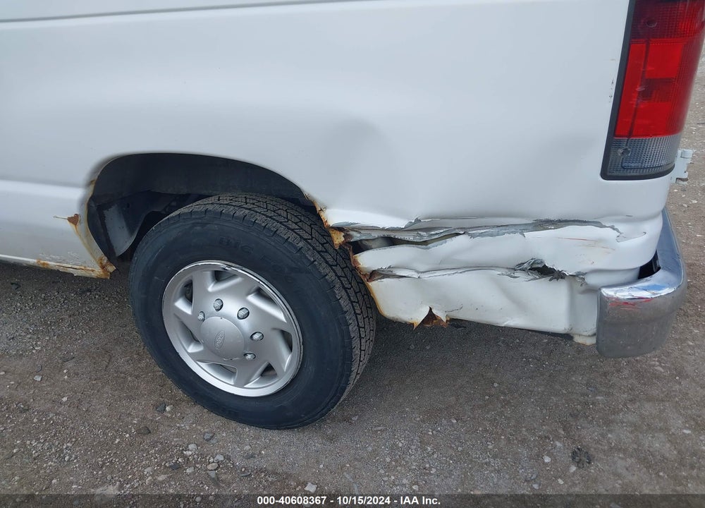 2011 FORD E-350 SUPER DUTY XLT VIN: 1FBNE3BL8BDA85170
