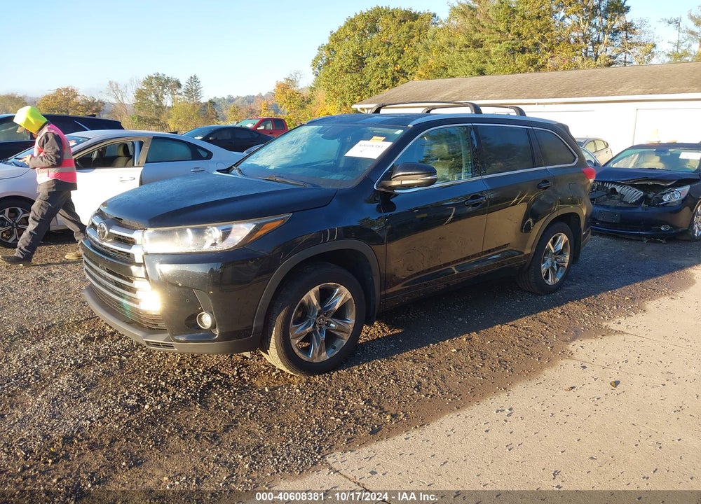 2019 TOYOTA HIGHLANDER LIMITED/PLATINUM VIN: 5TDDZRFH6KS735090