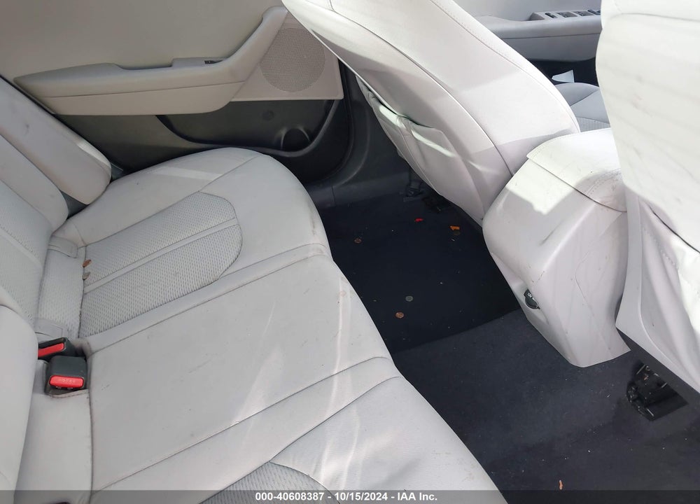 2016 HYUNDAI SONATA SE VIN: 5NPE24AF2GH307533