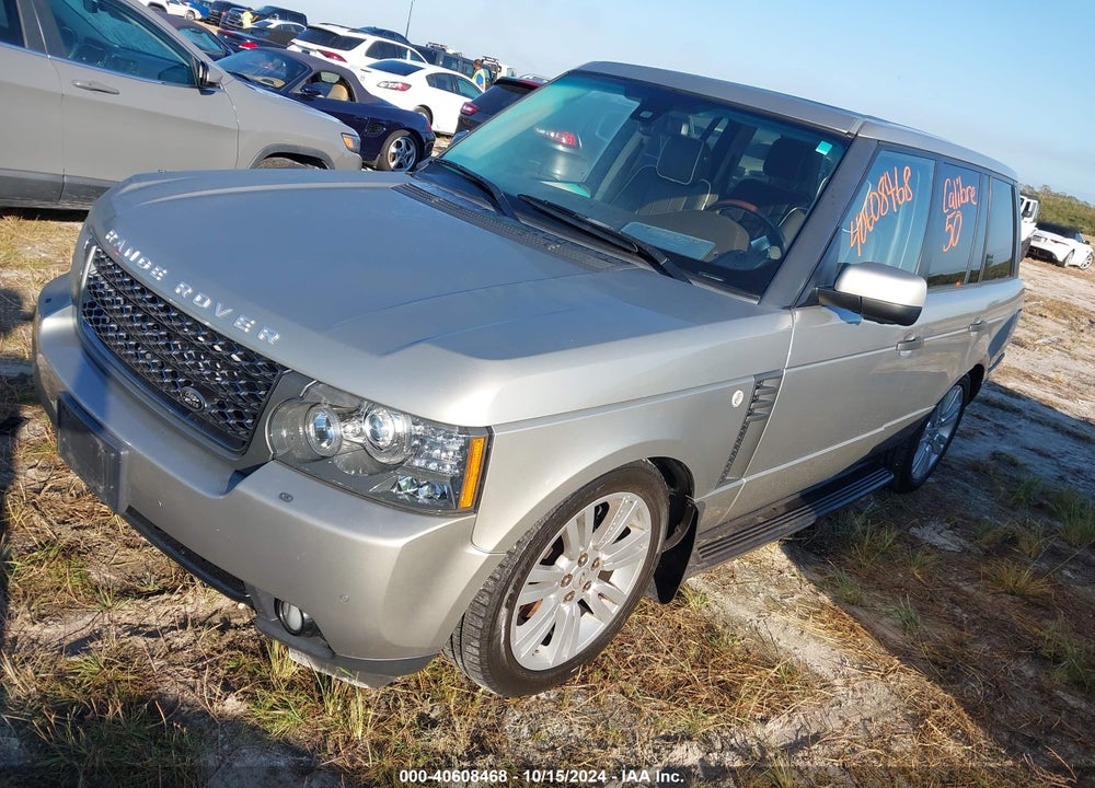 2011 LAND ROVER RANGE ROVER HSE VIN: SALMF1D45BA352984