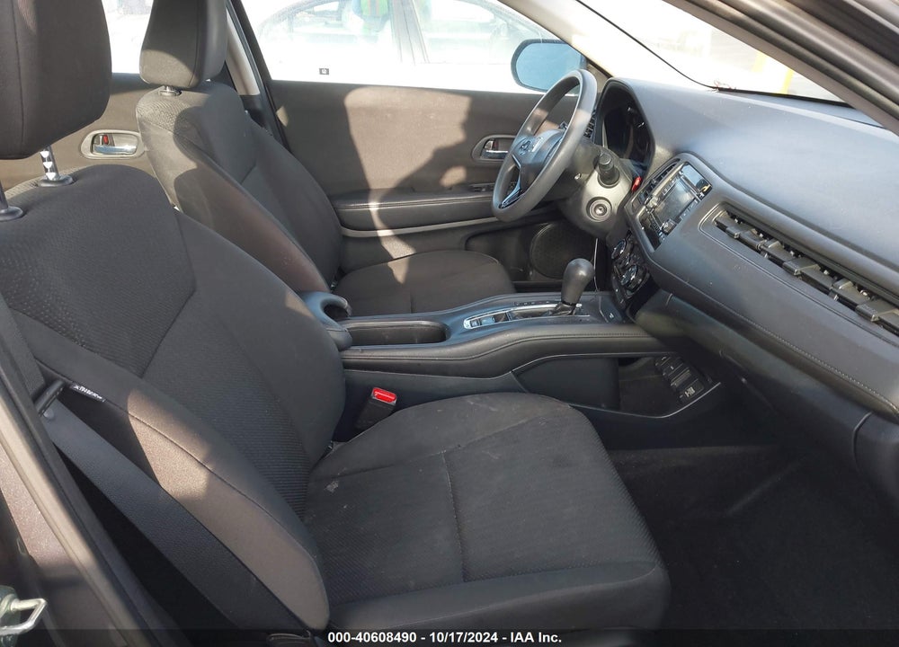 2017 HONDA HR-V LX VIN: 3CZRU6H30HG703533