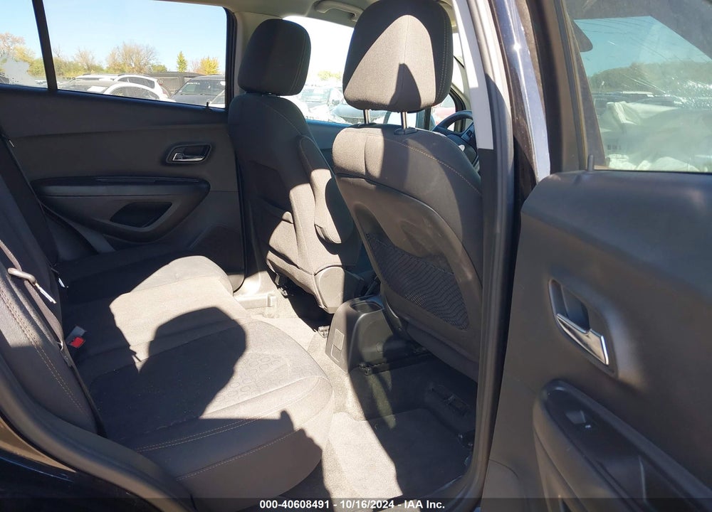 2020 CHEVROLET TRAX FWD LS VIN: KL7CJKSB8LB061123