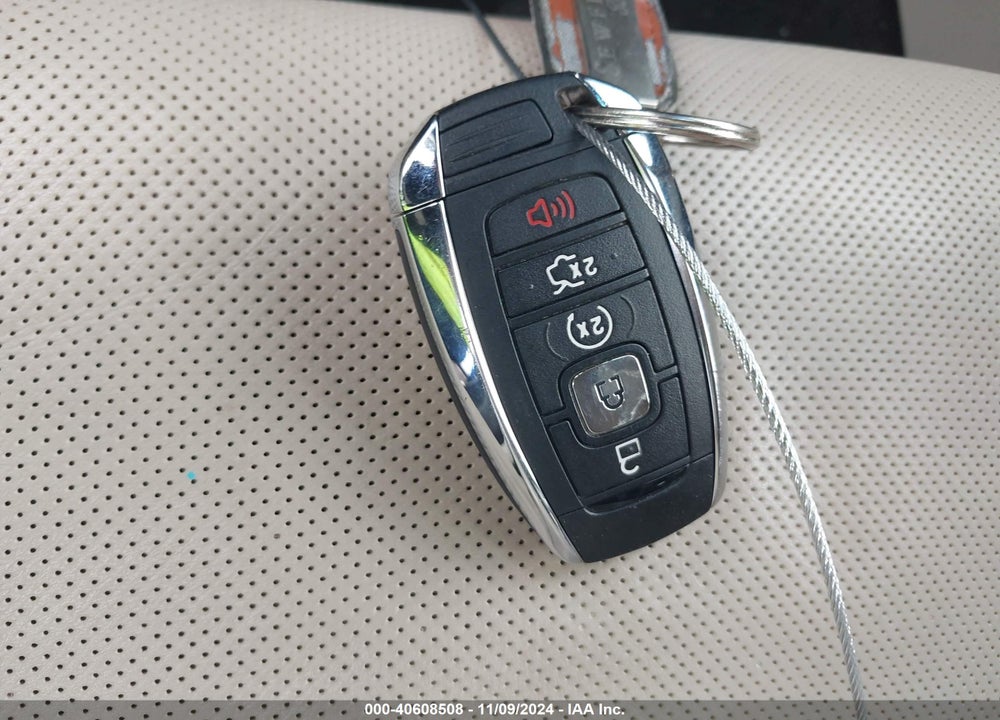 2019 LINCOLN NAUTILUS RESERVE VIN: 2LMPJ6L94KBL48457