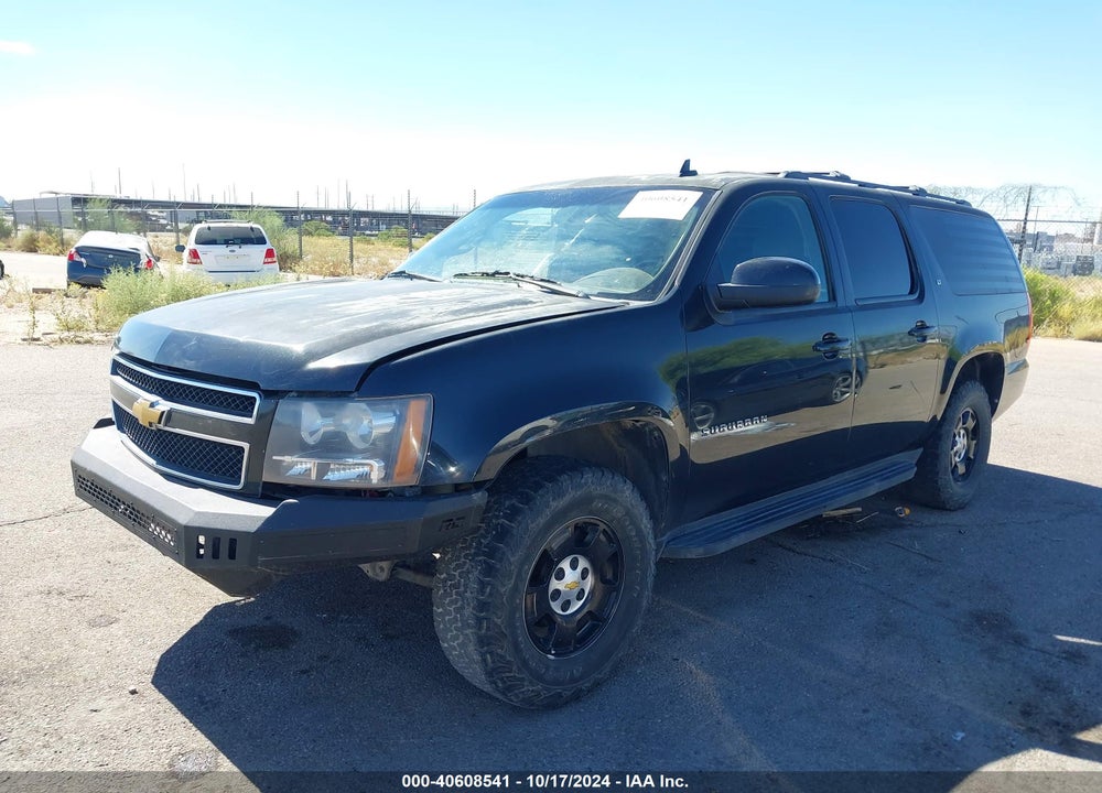 2013 CHEVROLET SUBURBAN 1500 LT VIN: 1GNSKJE74DR182843