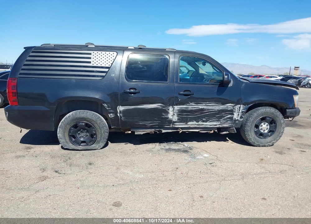 2013 CHEVROLET SUBURBAN 1500 LT VIN: 1GNSKJE74DR182843