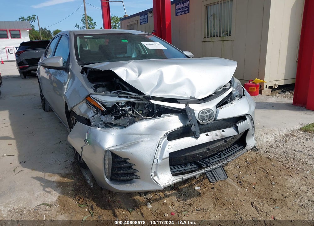 2018 TOYOTA COROLLA SE VIN: 5YFBURHE2JP839382