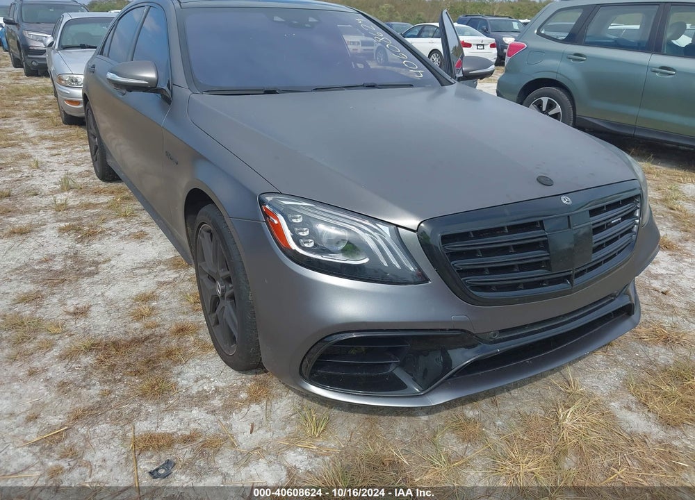 2018 MERCEDES-BENZ AMG S 63 4MATIC VIN: WDDUG8JB2JA421523