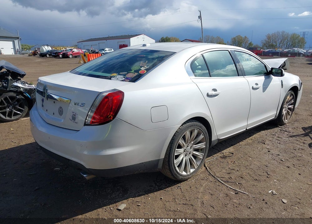 2010 LINCOLN MKS VIN: 1LNHL9DR4AG607854