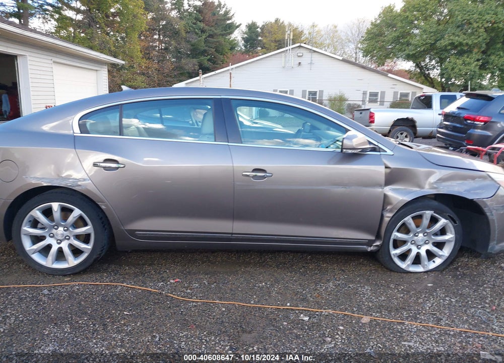 2011 BUICK LACROSSE CXS VIN: 1G4GE5ED4BF120095