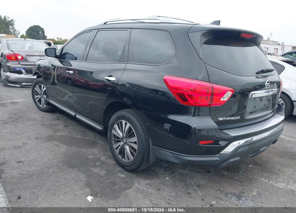 2020 NISSAN PATHFINDER SV 2WD VIN: 5N1DR2BN8LC627538