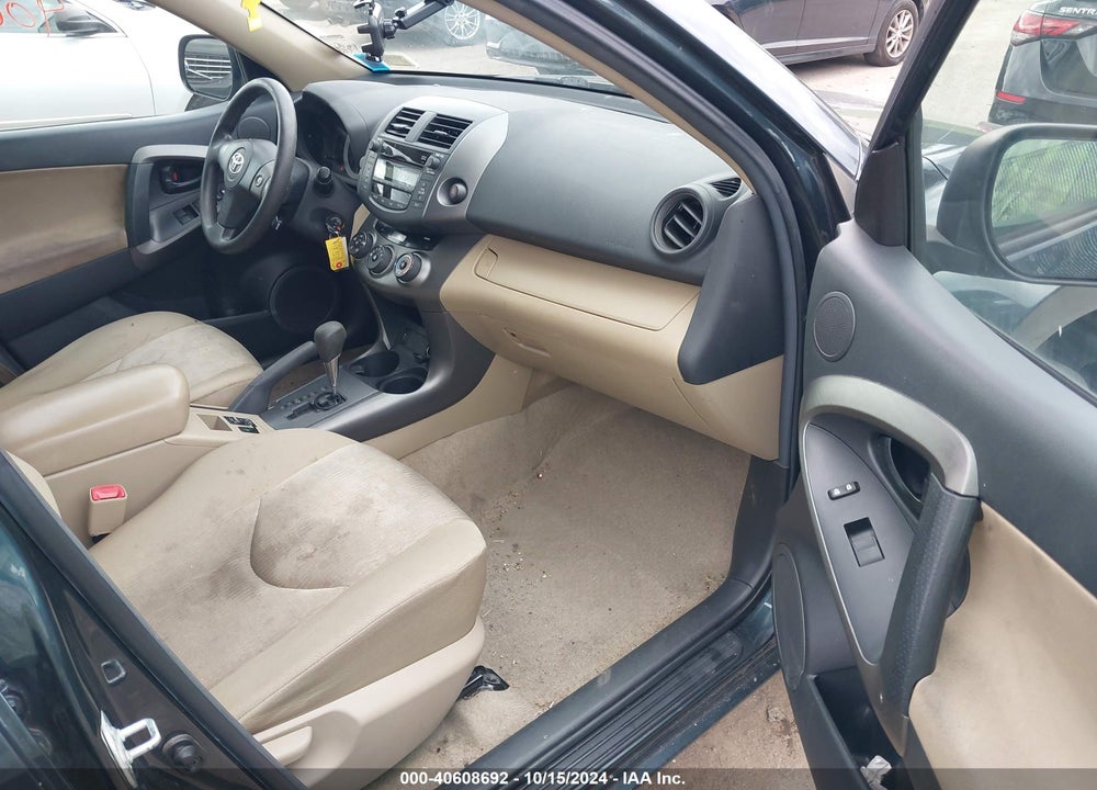 2011 TOYOTA RAV4 VIN: 2T3ZF4DV4BW100037