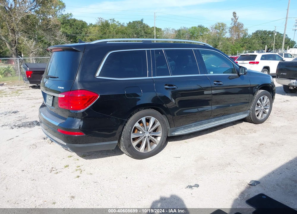 2015 MERCEDES-BENZ GL 450 4MATIC VIN: 4JGDF6EE6FA511900