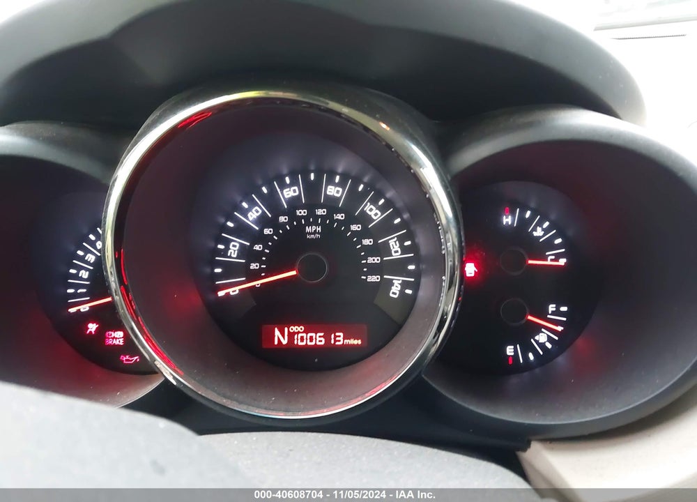 2011 KIA SOUL VIN: KNDJT2A28B7258526