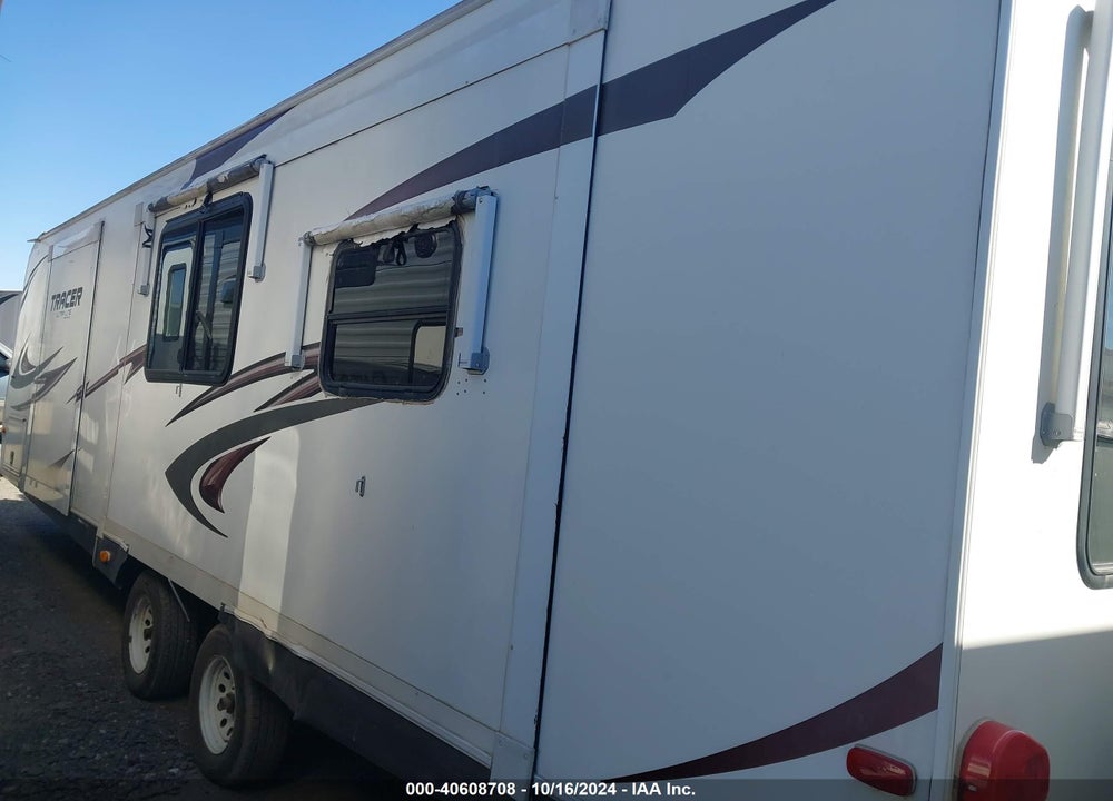 2011 PRIME TIME TRACER VIN: 5ZT2TRTB5BB501067