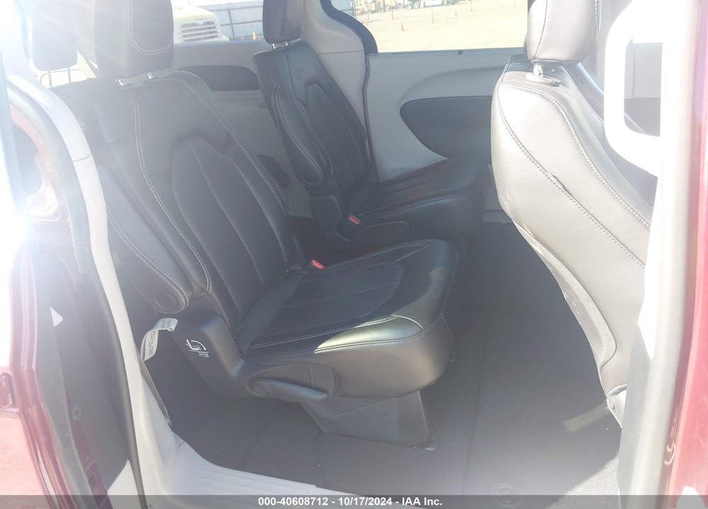 2023 CHRYSLER PACIFICA TOURING L VIN: 2C4RC1BG3PR550257