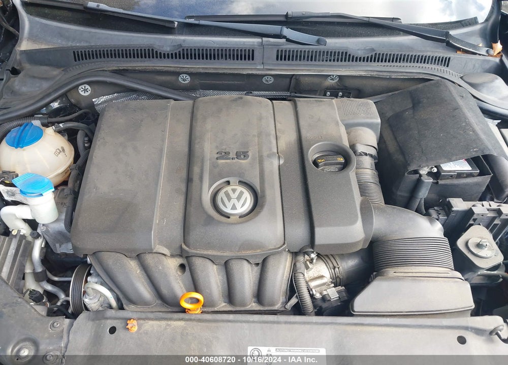 2012 VOLKSWAGEN JETTA 2.5L SE VIN: 3VWDP7AJ5CM337548