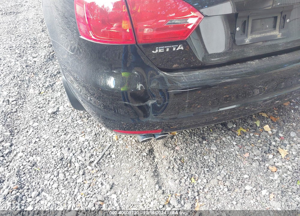 2012 VOLKSWAGEN JETTA 2.5L SE VIN: 3VWDP7AJ5CM337548