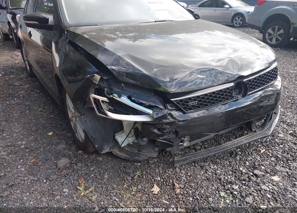 2012 VOLKSWAGEN JETTA 2.5L SE VIN: 3VWDP7AJ5CM337548