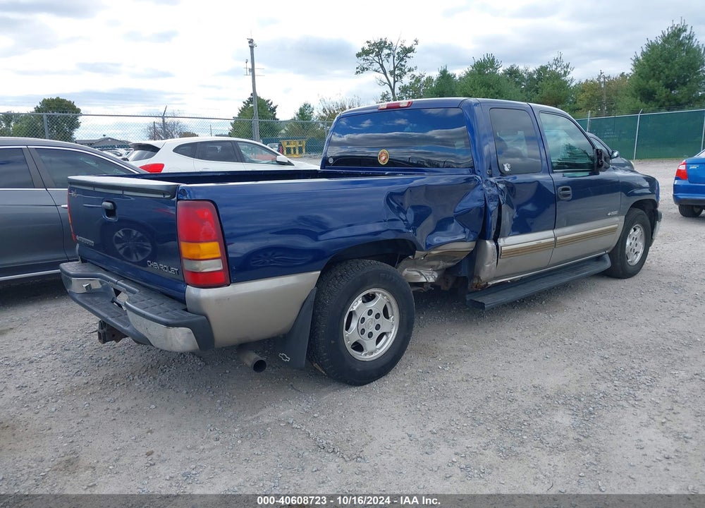 2002 CHEVROLET SILVERADO 1500 LS VIN: 2GCEC19V621134018