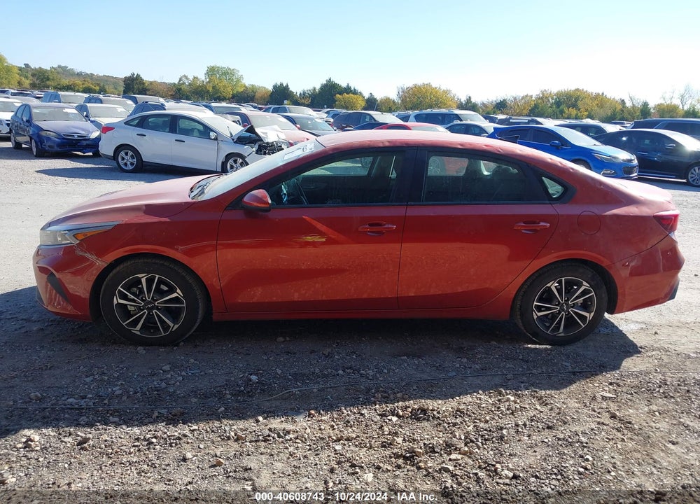 2023 KIA FORTE LXS VIN: 3KPF24AD1PE570295