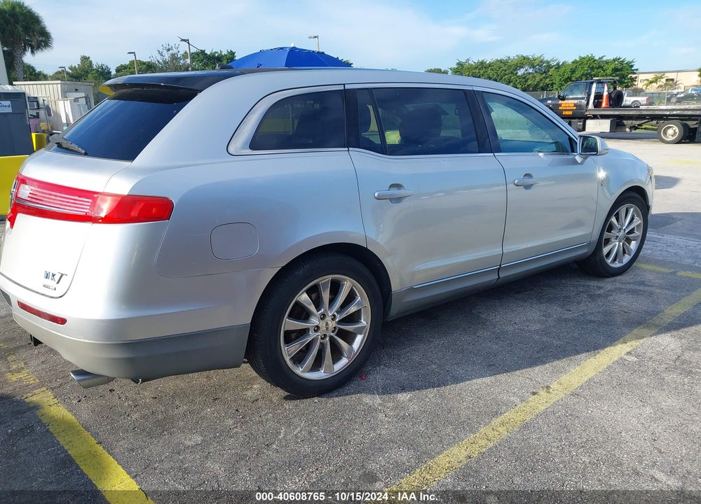 2012 LINCOLN MKT ECOBOOST VIN: 2LMHJ5ATXCBL51670