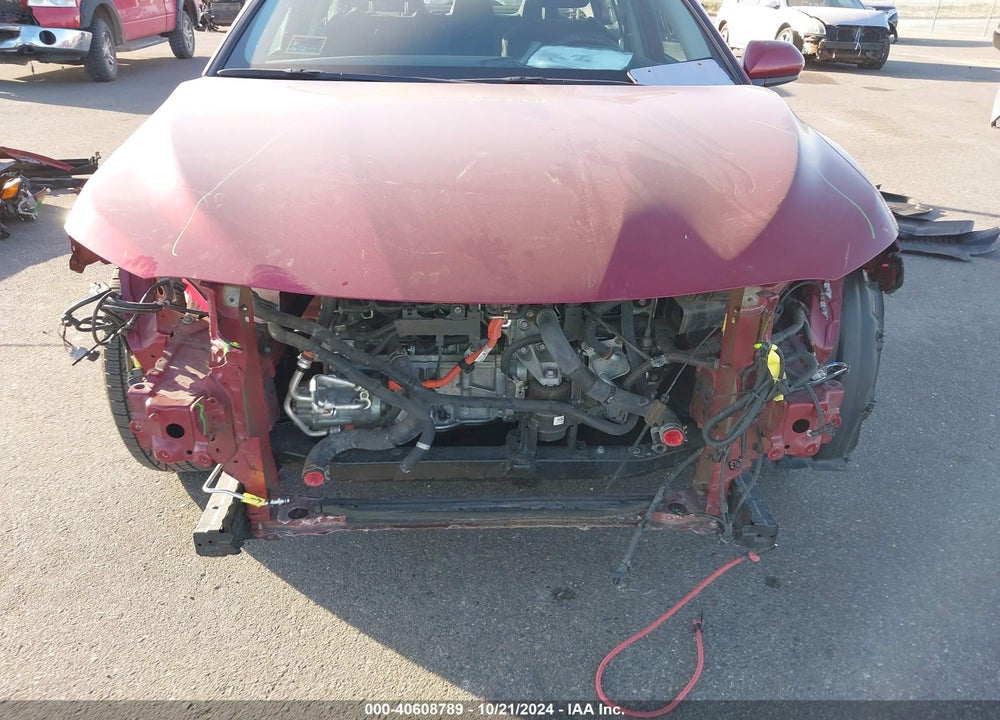 2020 TOYOTA CAMRY LE HYBRID VIN: 4T1C31AK1LU522381
