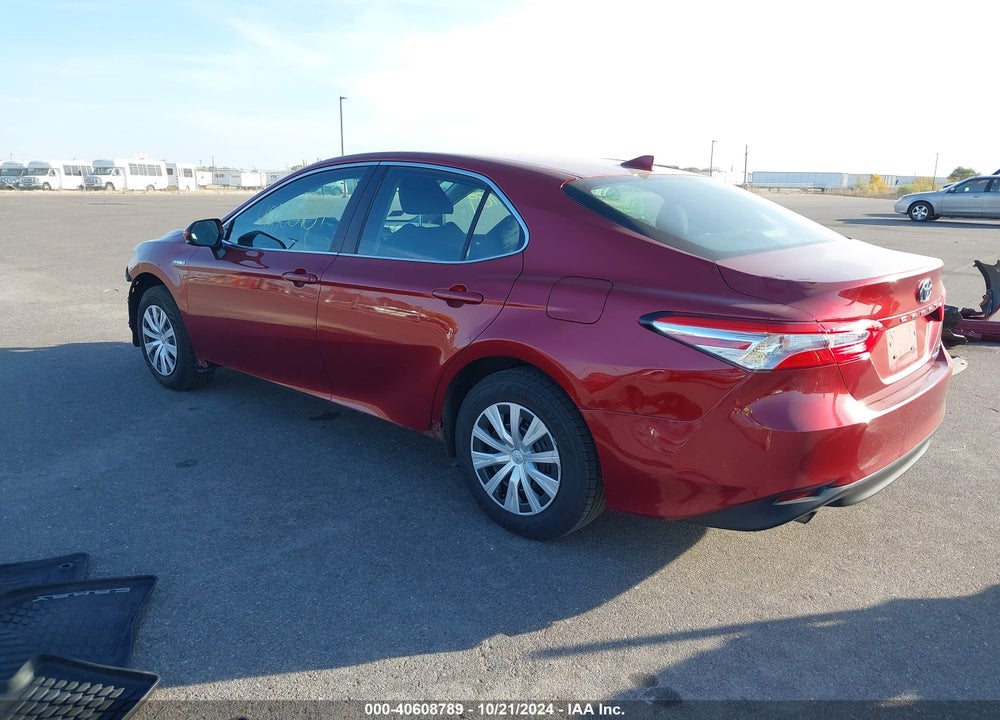2020 TOYOTA CAMRY LE HYBRID VIN: 4T1C31AK1LU522381