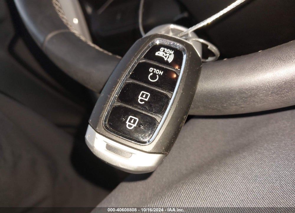 2023 HYUNDAI VENUE LIMITED VIN: KMHRC8A34PU211903