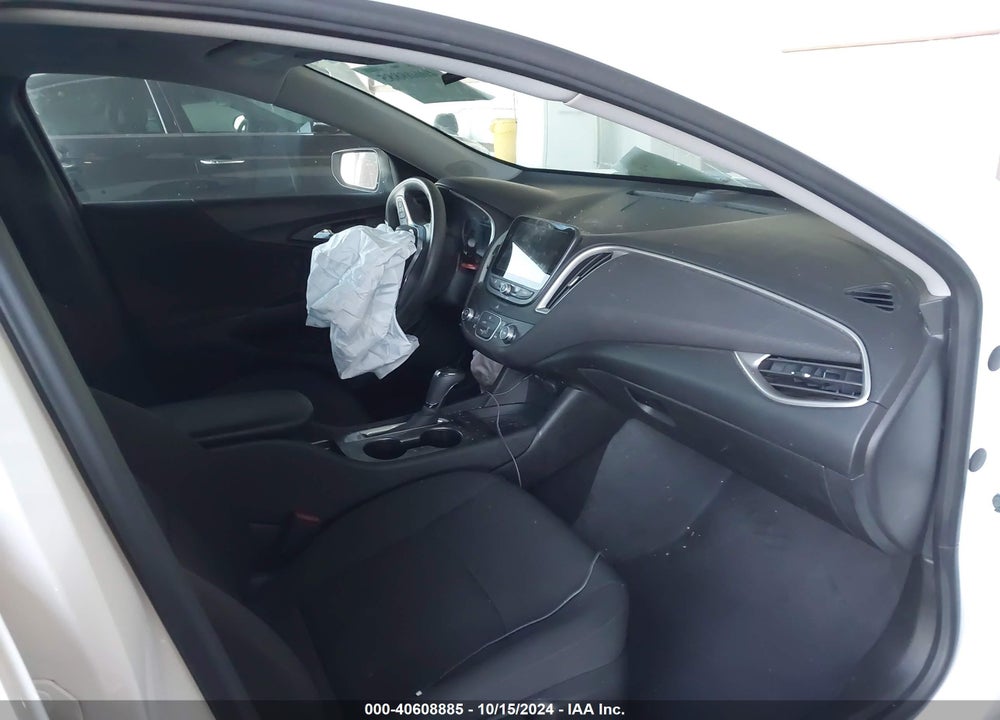 2019 CHEVROLET MALIBU 1LS VIN: 1G1ZB5ST9KF205864