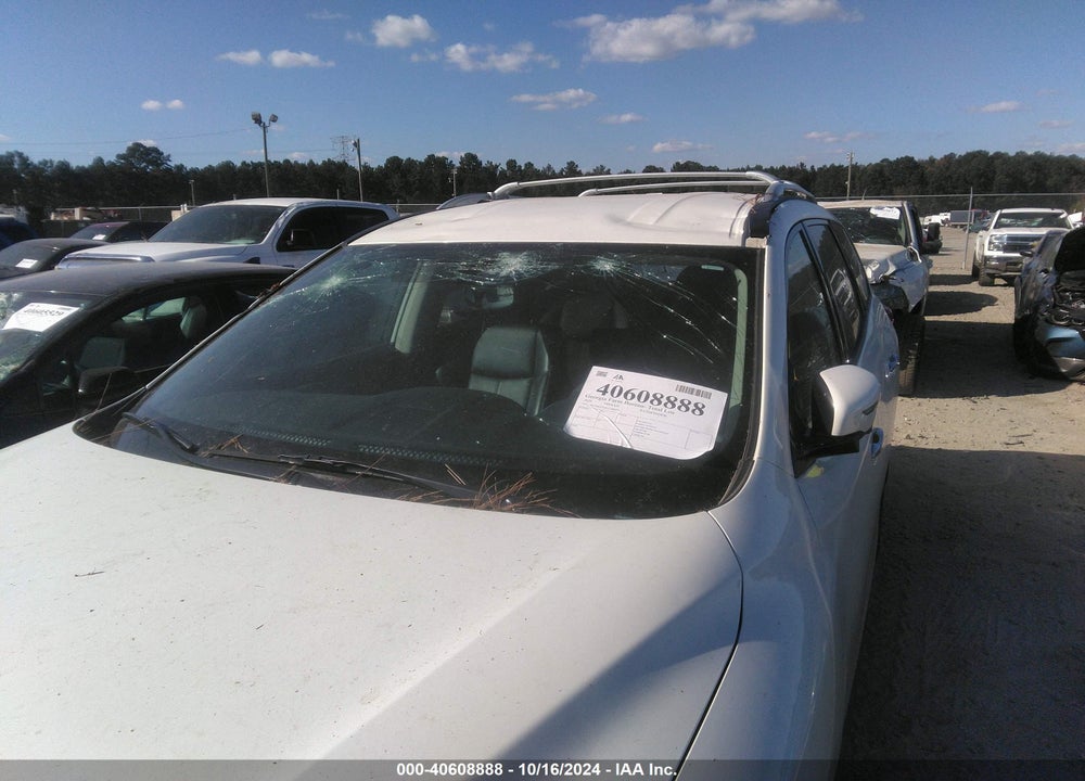 2020 NISSAN PATHFINDER SL 2WD VIN: 5N1DR2CN5LC588695