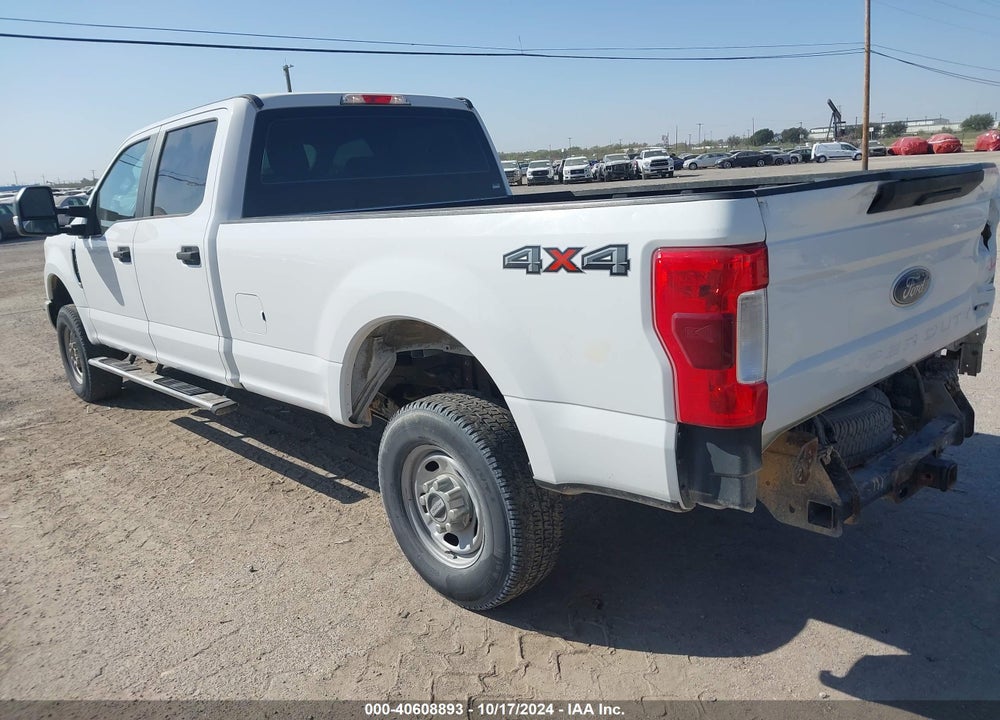 2017 FORD F-250 XL VIN: 1FT7W2B62HEE33747